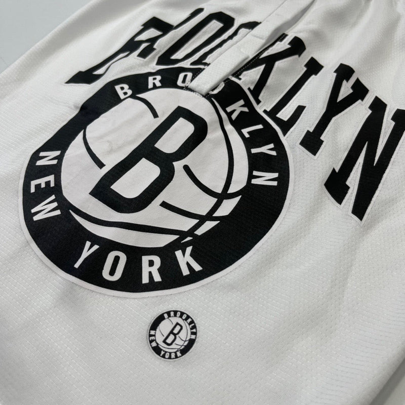Shorts casual do Brooklyn Nets branco - Boleragi Store